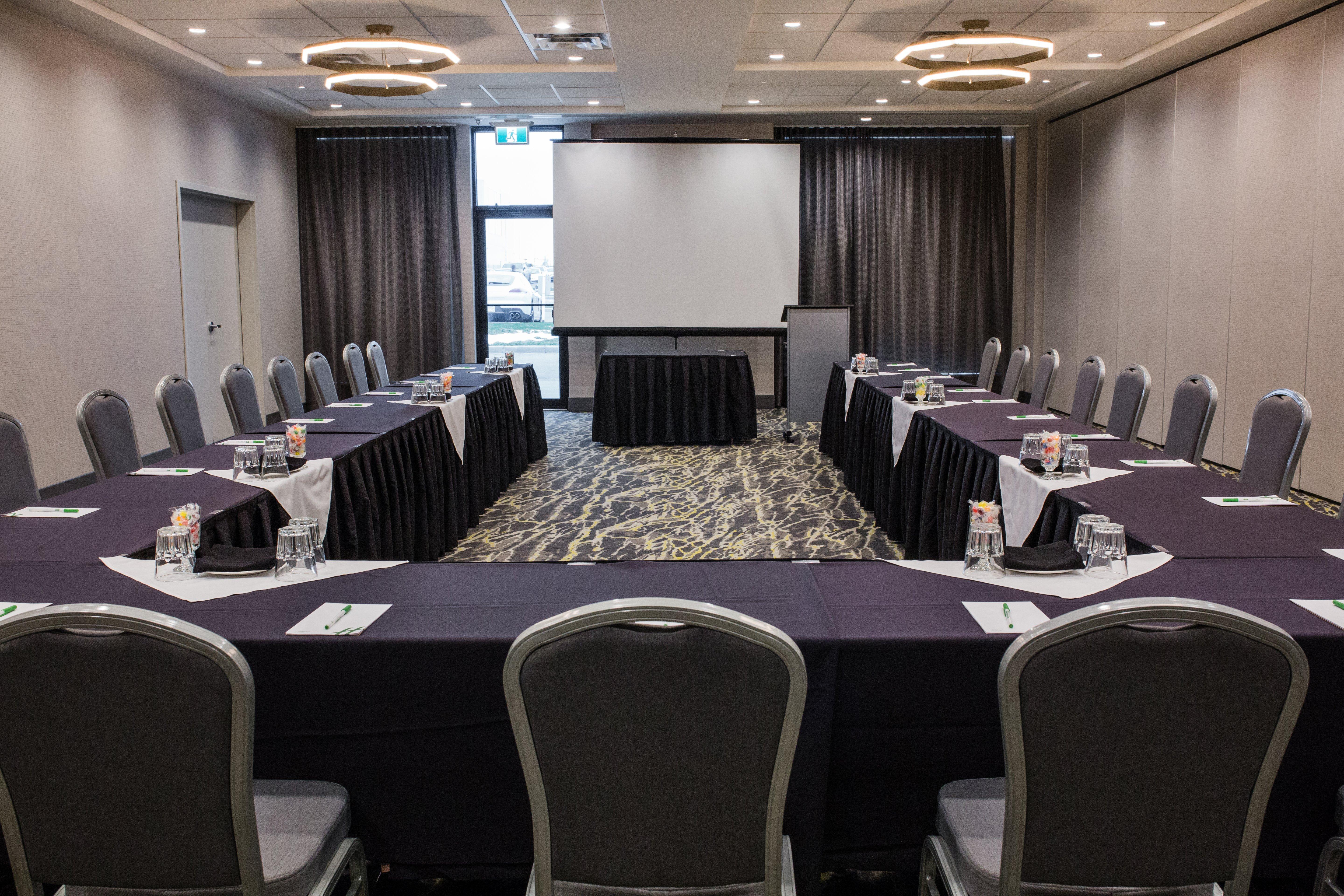 Holiday Inn Calgary South Conference Center מראה חיצוני תמונה