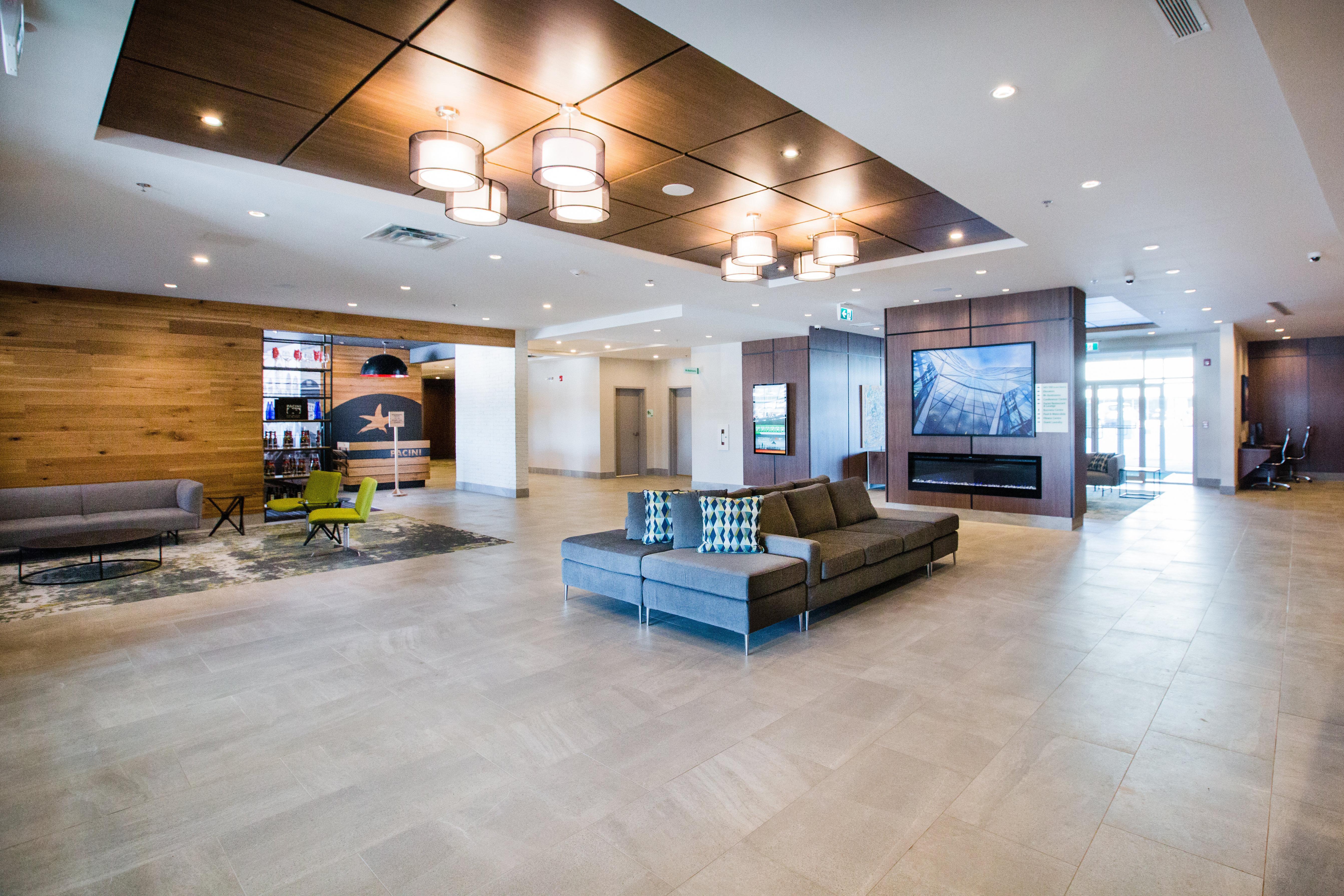 Holiday Inn Calgary South Conference Center מראה חיצוני תמונה