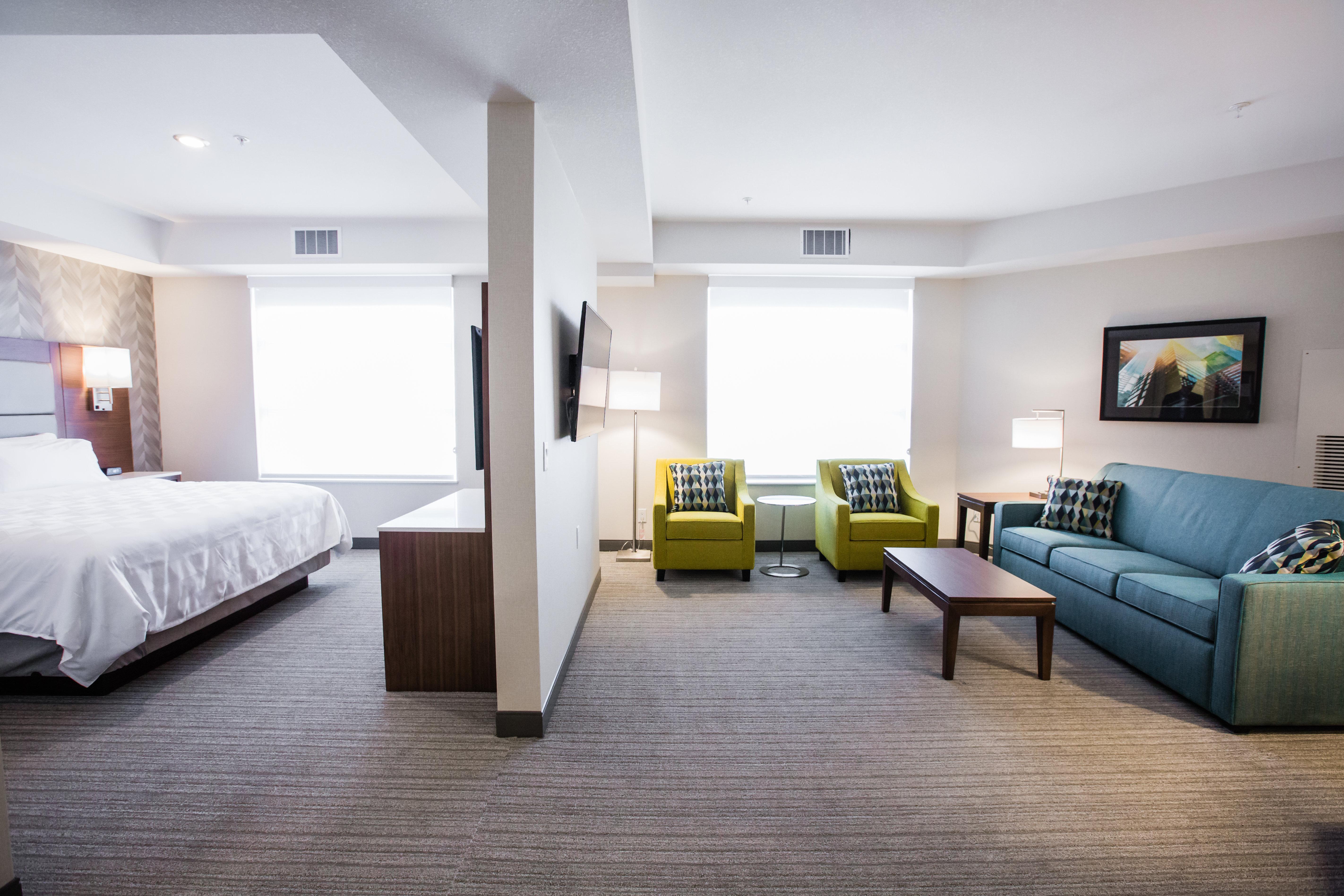 Holiday Inn Calgary South Conference Center מראה חיצוני תמונה