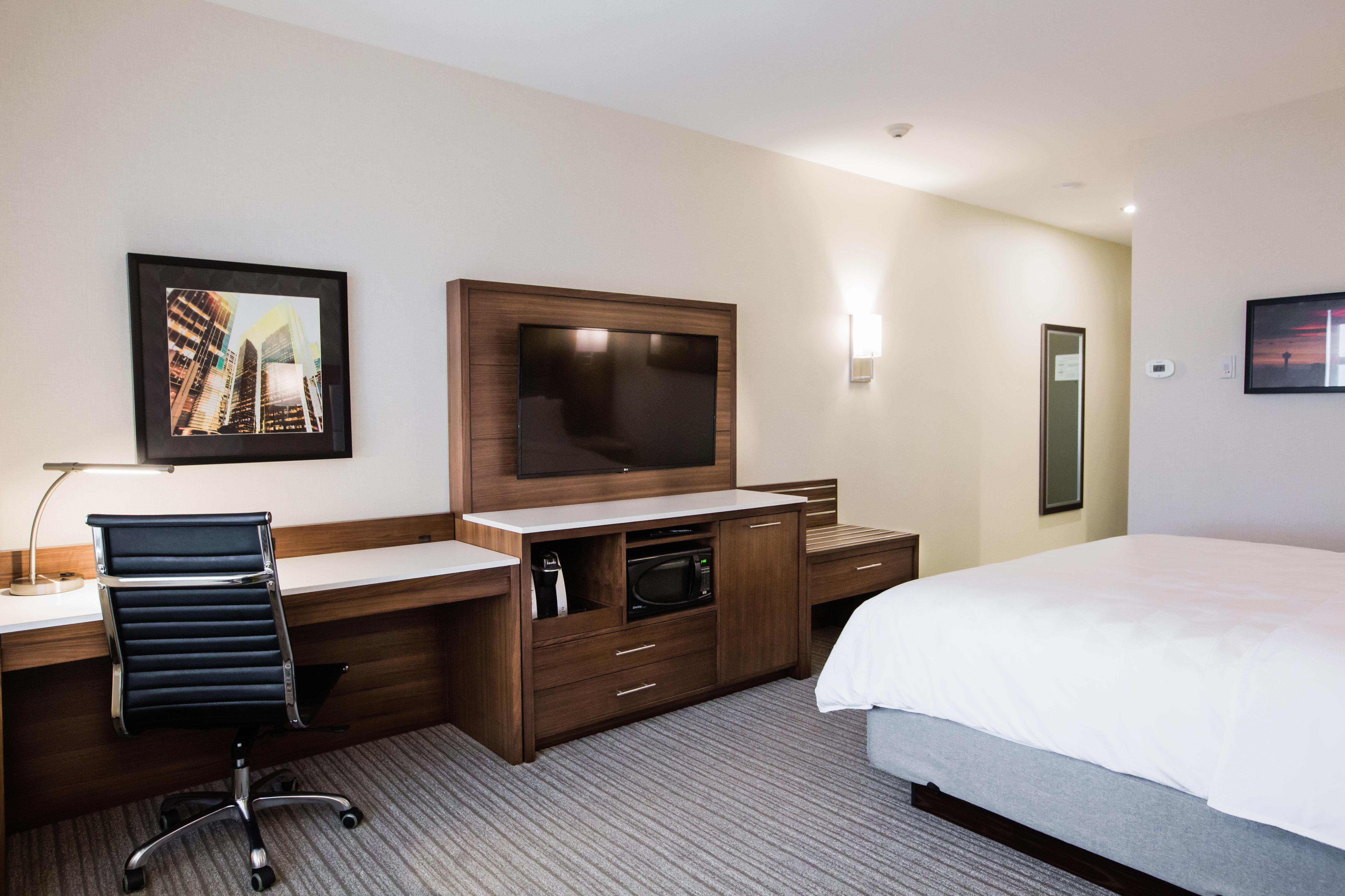 Holiday Inn Calgary South Conference Center מראה חיצוני תמונה