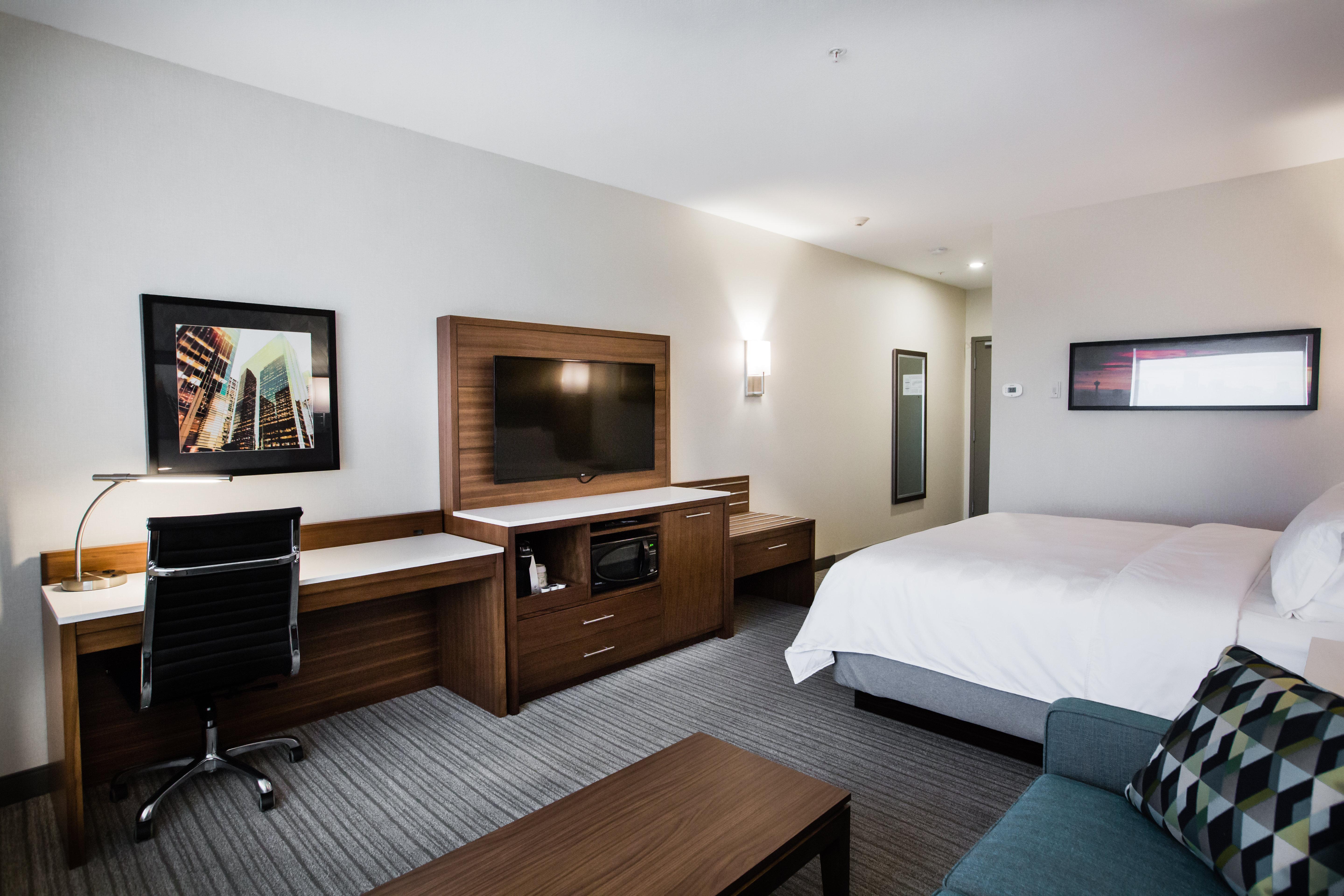 Holiday Inn Calgary South Conference Center מראה חיצוני תמונה